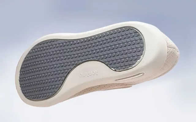 Barefoot Shoes with Memory Foam Cushioning and Zero-Drop Sole