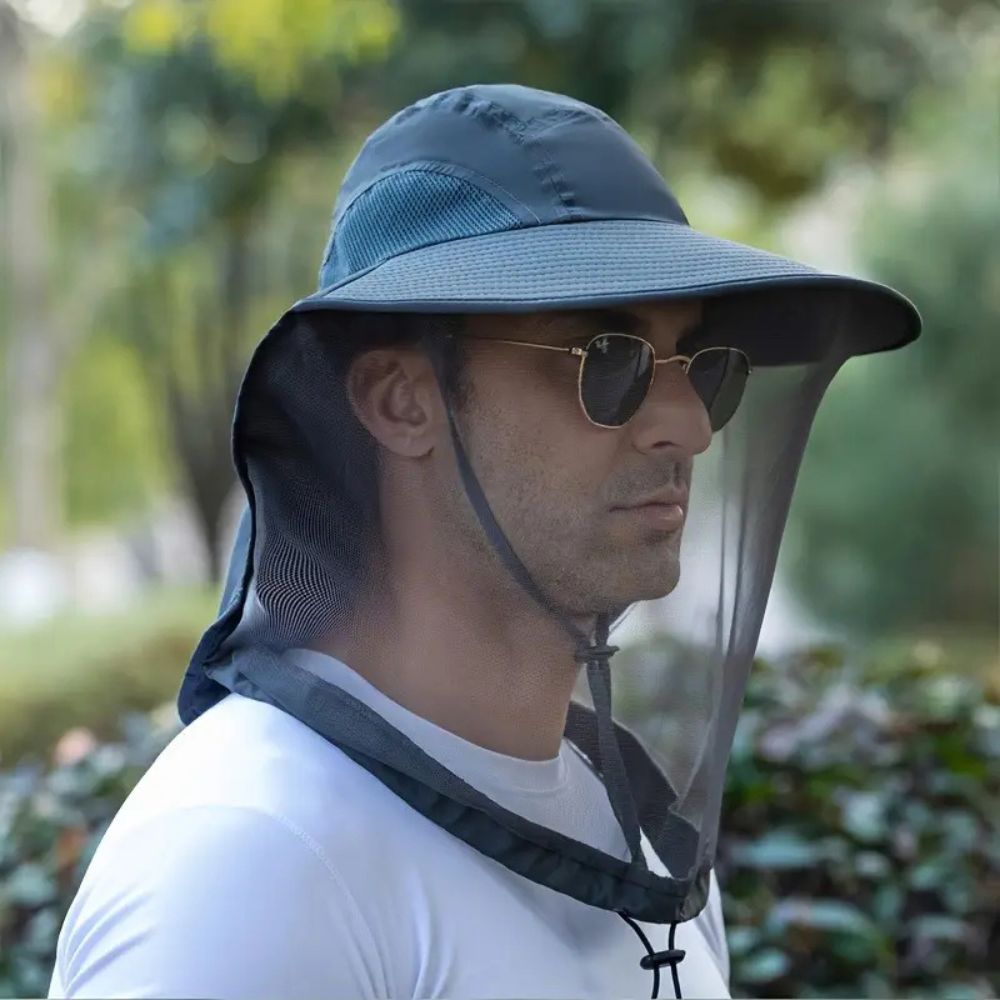 Wide Brim Outdoor Hat with Detachable Face Mask and Mesh Ventilation