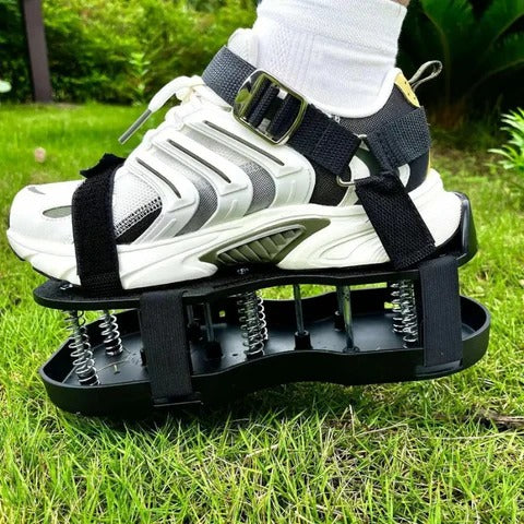 Lawn Aerator Shoes with Metal Spikes and Adjustable Straps for Grass Care