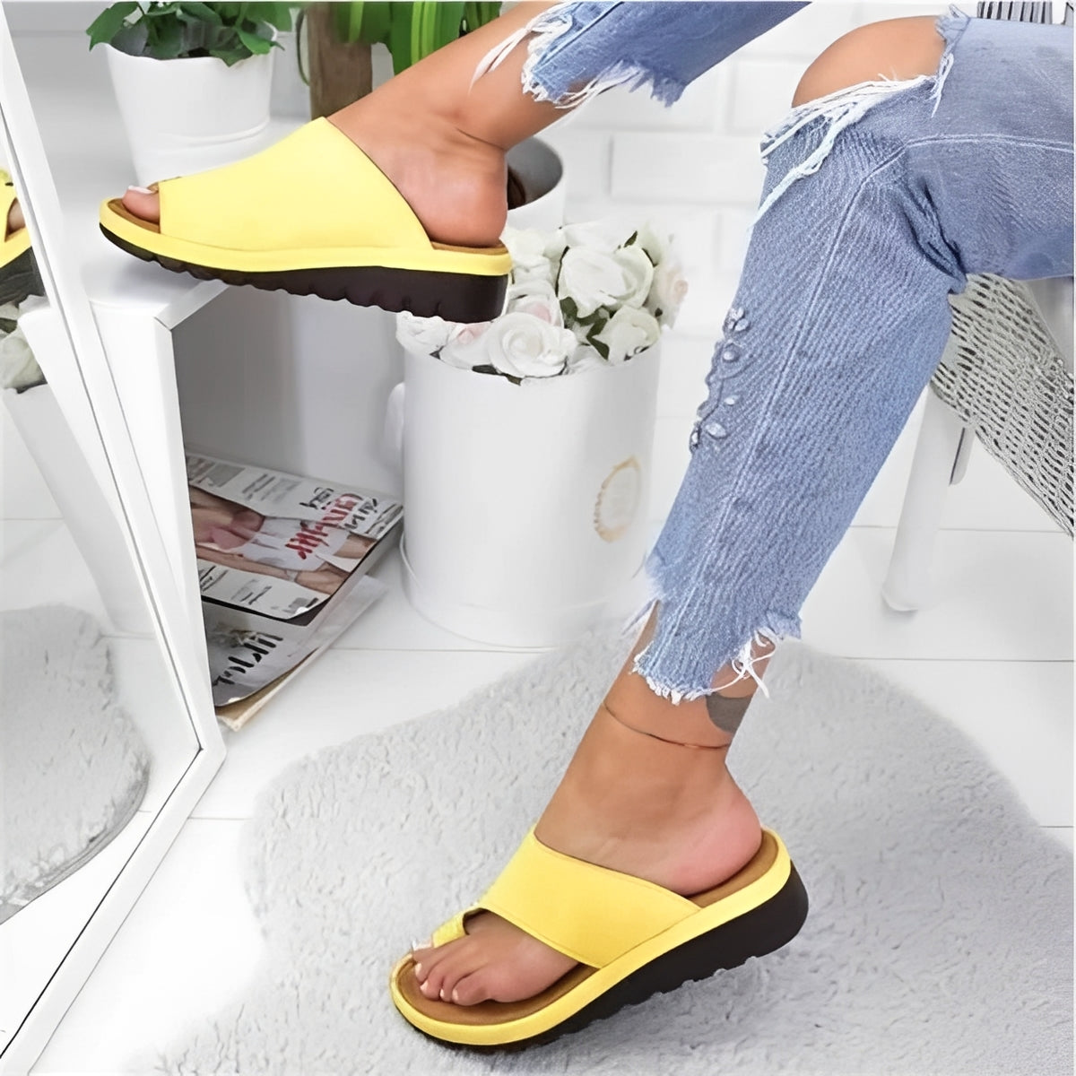 Ergonomic Slide Sandals with Contoured Footbed and EVA Foam Cushioning for Women
