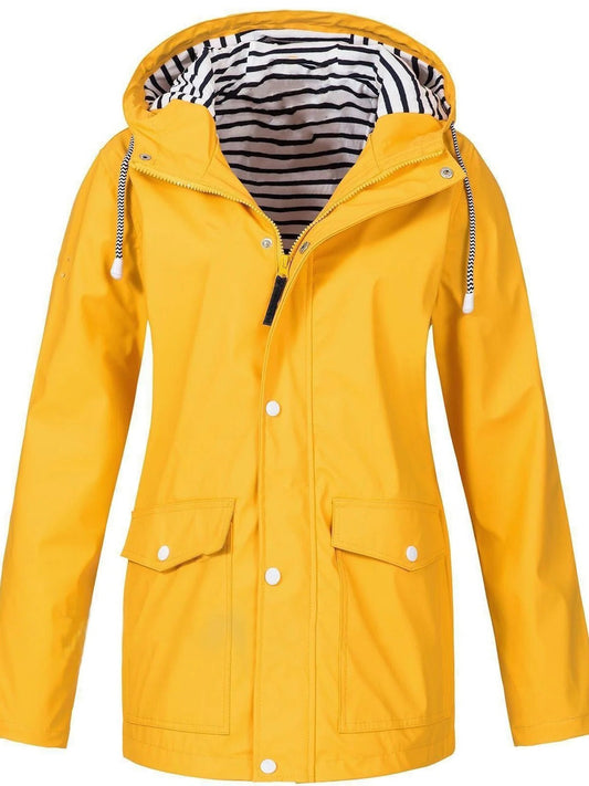 Women's Full Zip Jacket with Unrestricted Movement Cut for Spring and Summer